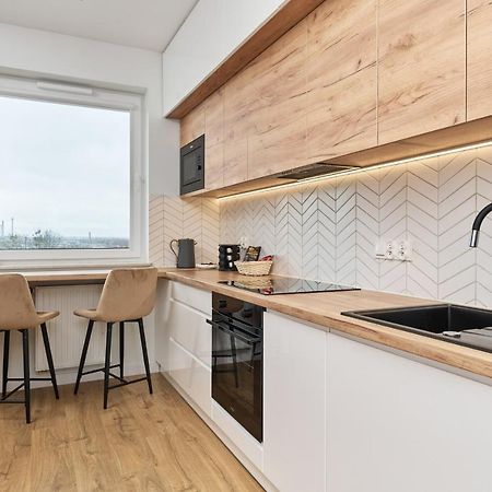 Miedziana 6 & 18 Apartment With Free Garage Wroclaw By Renters المظهر الخارجي الصورة