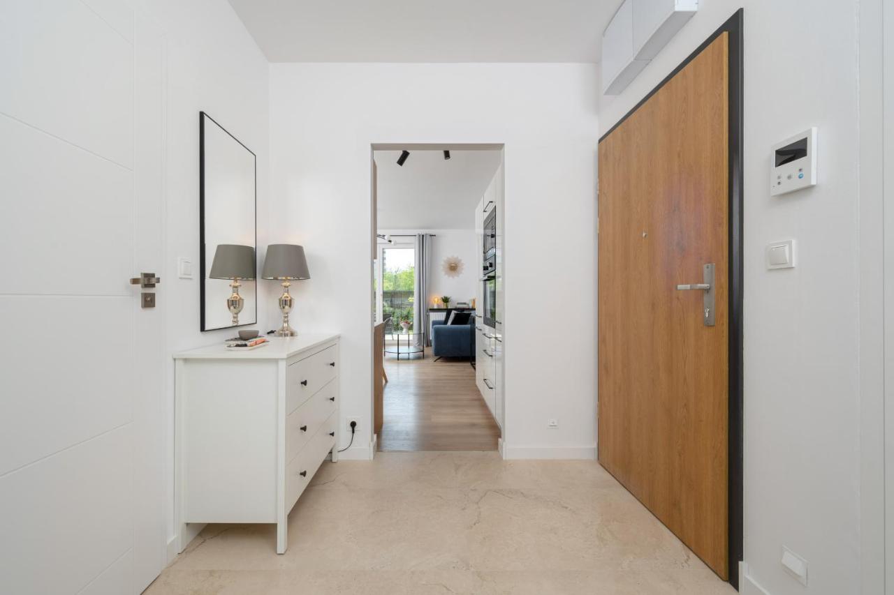 Miedziana 6 & 18 Apartment With Free Garage Wroclaw By Renters المظهر الخارجي الصورة