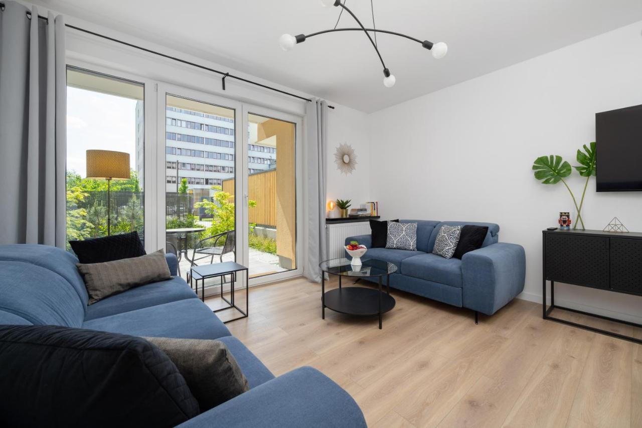 Miedziana 6 & 18 Apartment With Free Garage Wroclaw By Renters المظهر الخارجي الصورة