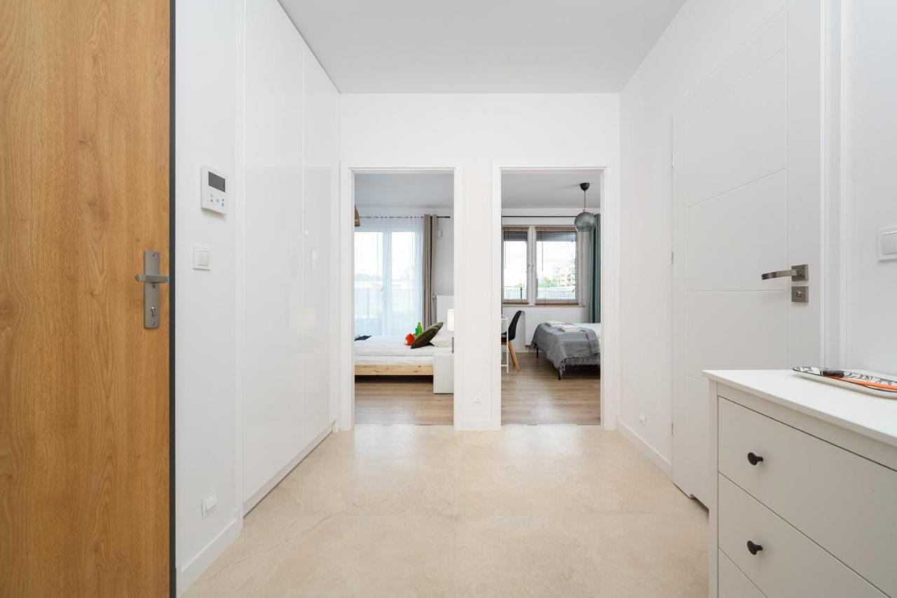 Miedziana 6 & 18 Apartment With Free Garage Wroclaw By Renters المظهر الخارجي الصورة