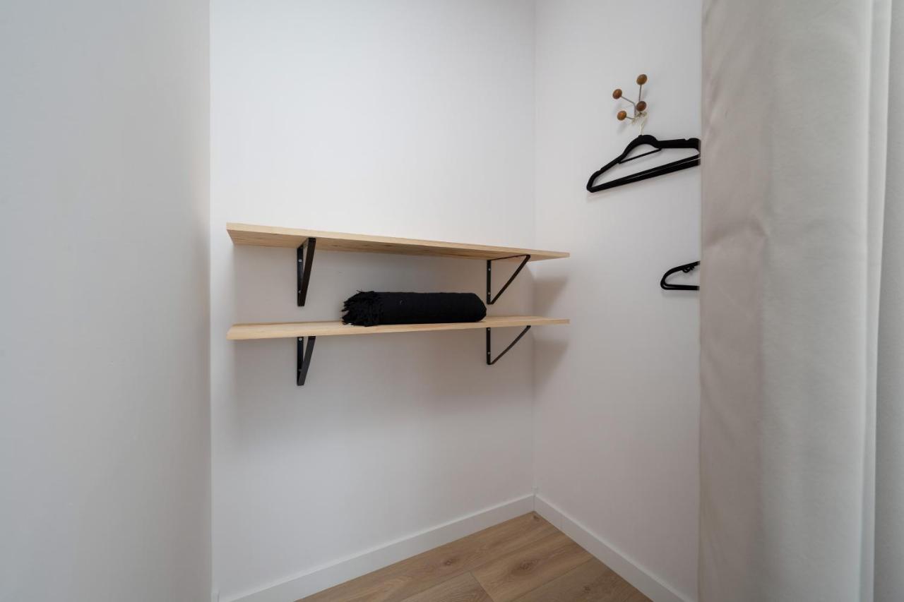 Miedziana 6 & 18 Apartment With Free Garage Wroclaw By Renters المظهر الخارجي الصورة