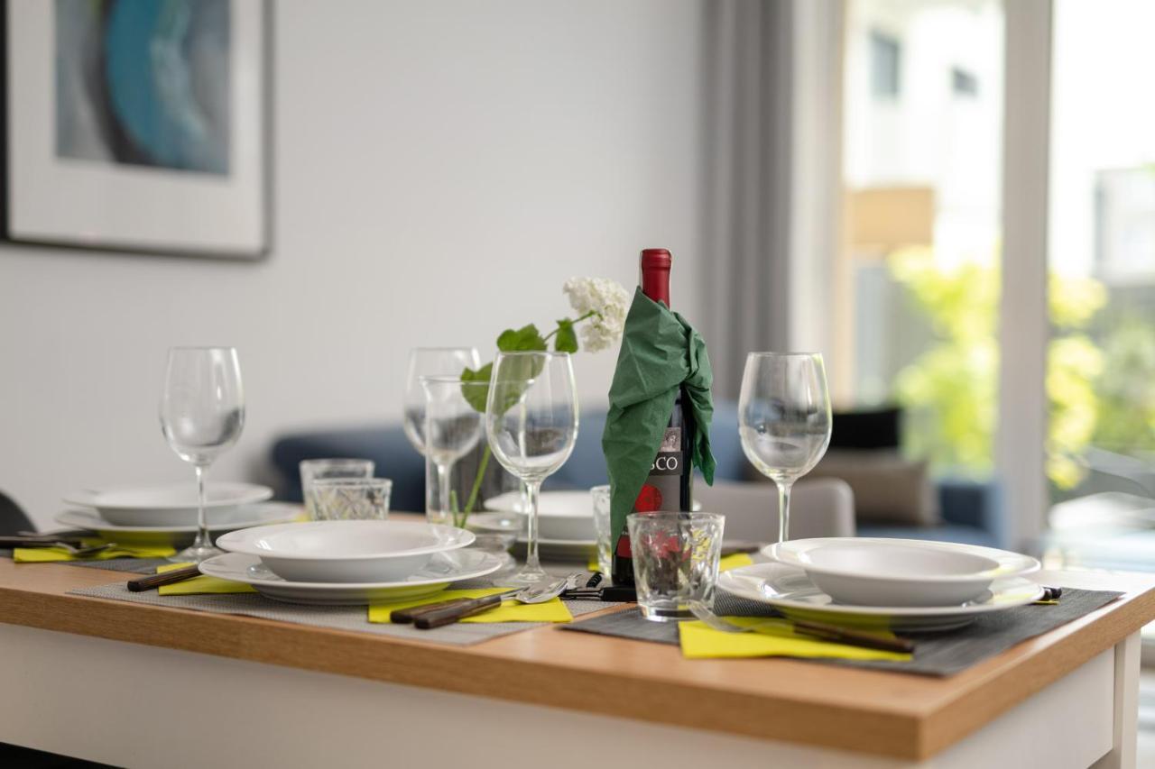 Miedziana 6 & 18 Apartment With Free Garage Wroclaw By Renters المظهر الخارجي الصورة