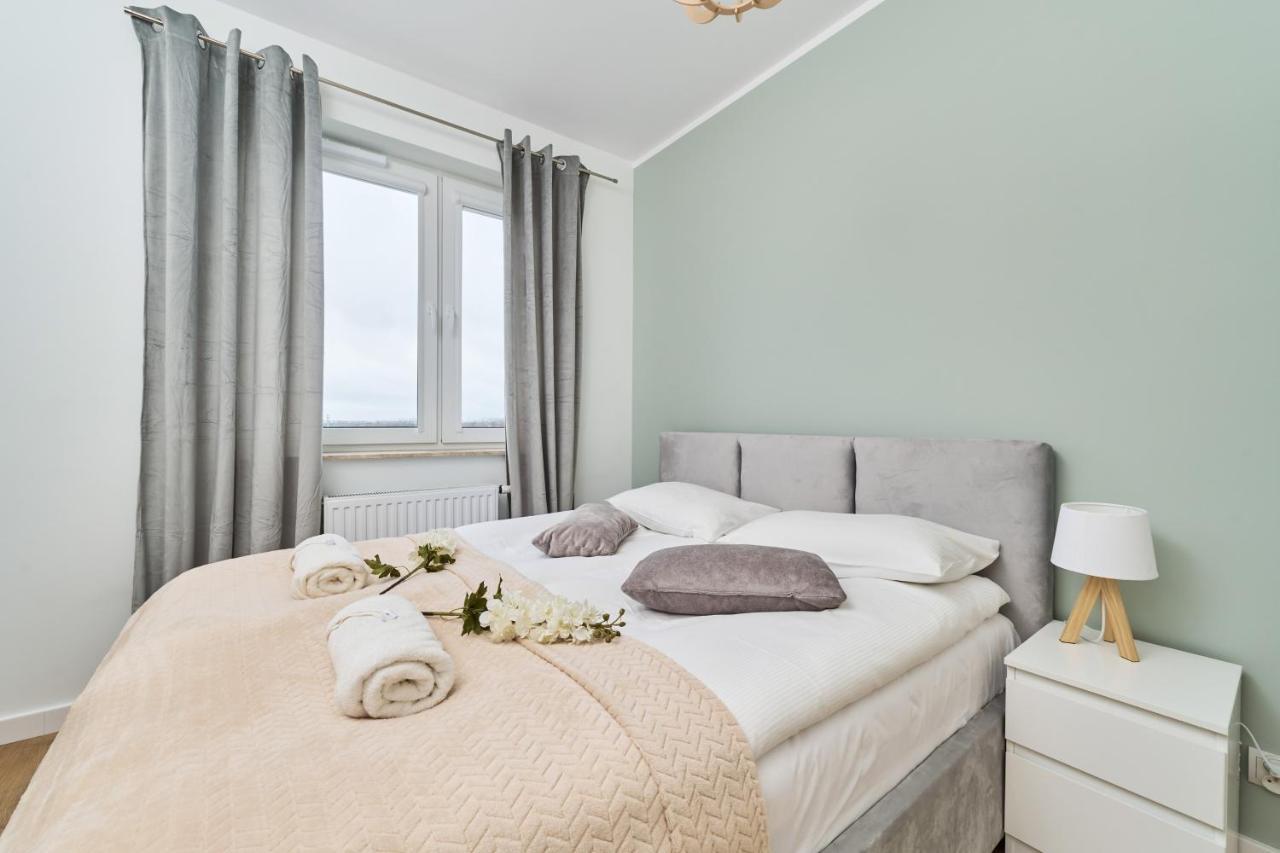 Miedziana 6 & 18 Apartment With Free Garage Wroclaw By Renters المظهر الخارجي الصورة