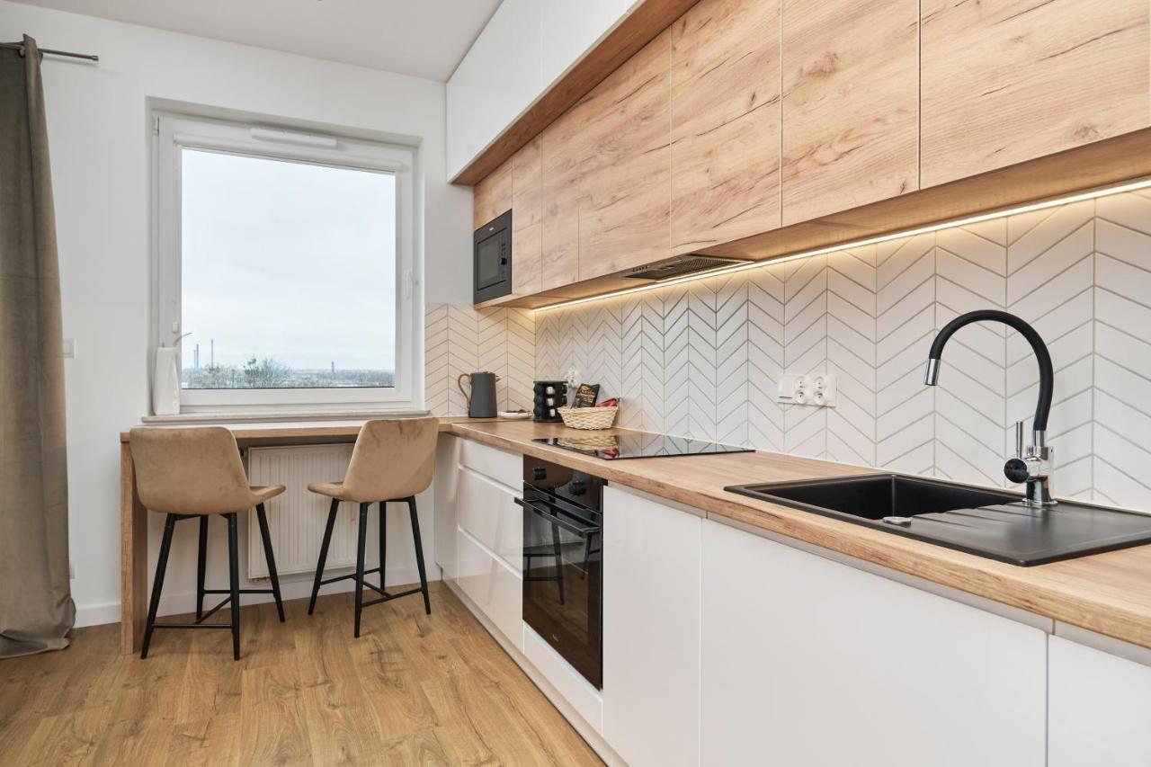 Miedziana 6 & 18 Apartment With Free Garage Wroclaw By Renters المظهر الخارجي الصورة